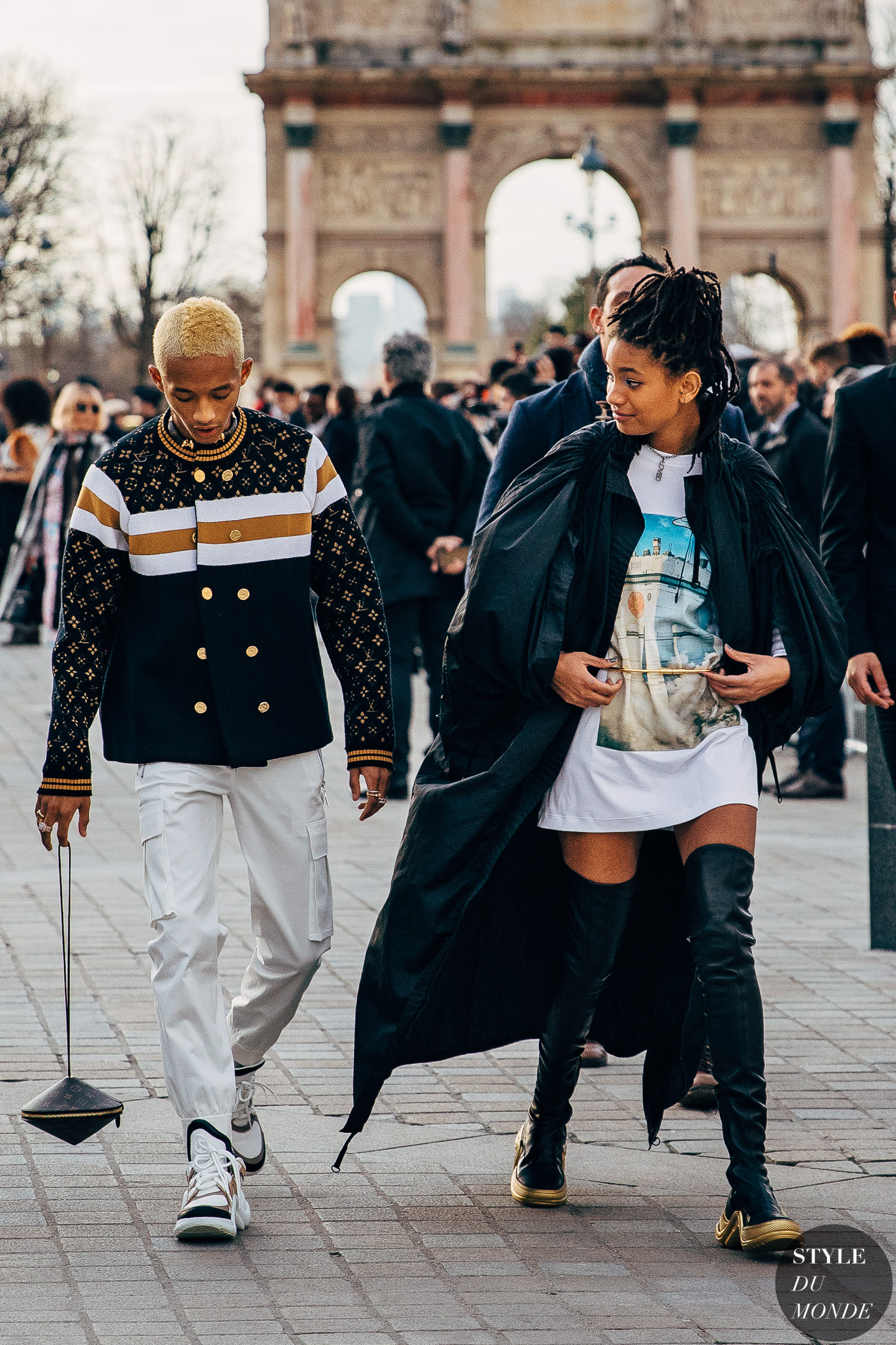Paris FW 2019 Street Style: Jaden and Willow Smith – Trendolbiz