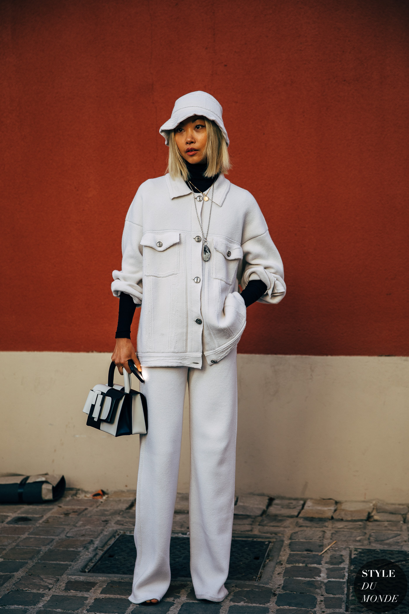 Paris FW 2019 Street Style: Vanessa Hong - STYLE DU MONDE | Street ...