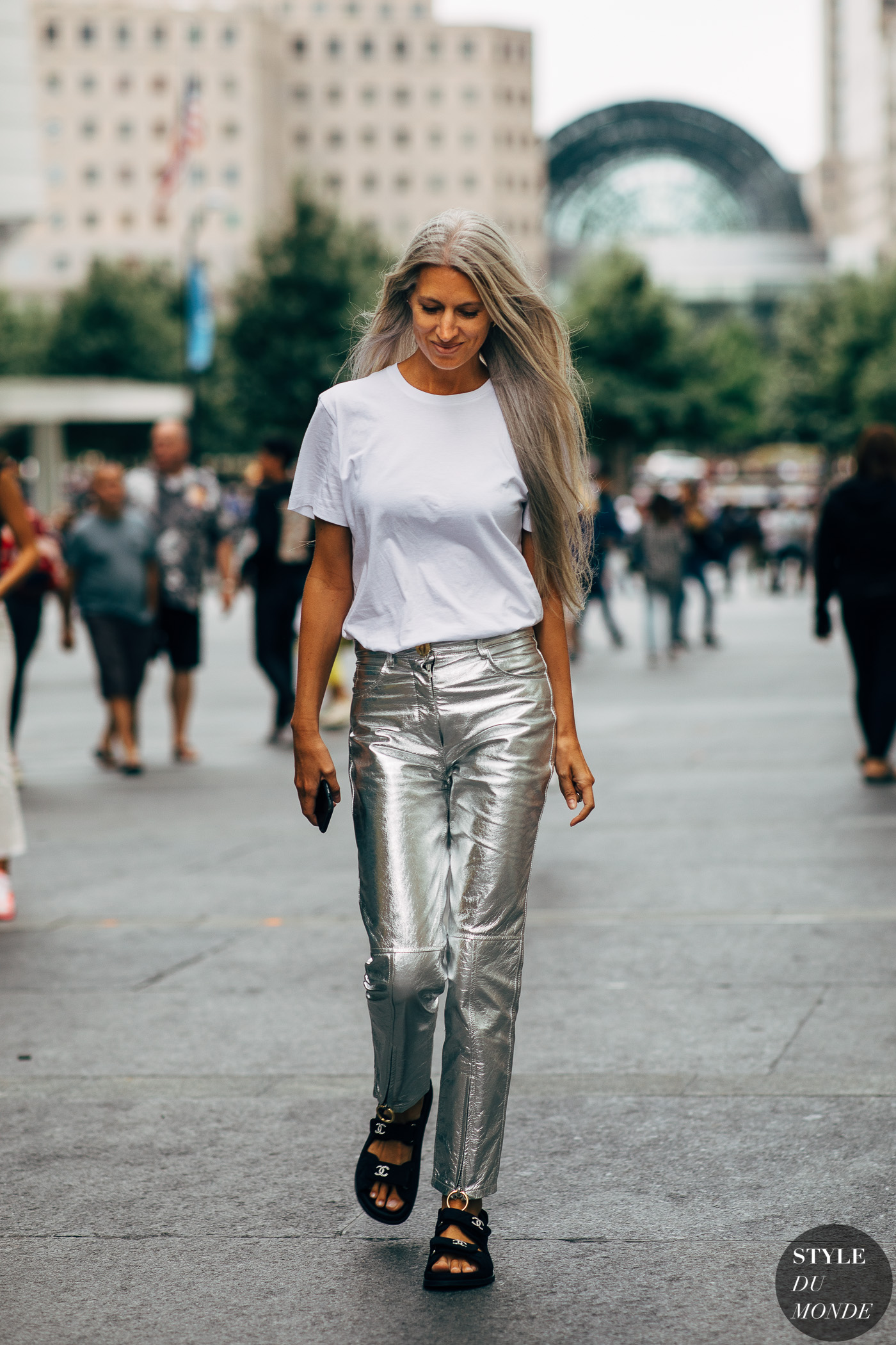 Sarah Harris - STYLE DU MONDE | Street Style Street Fashion Photos