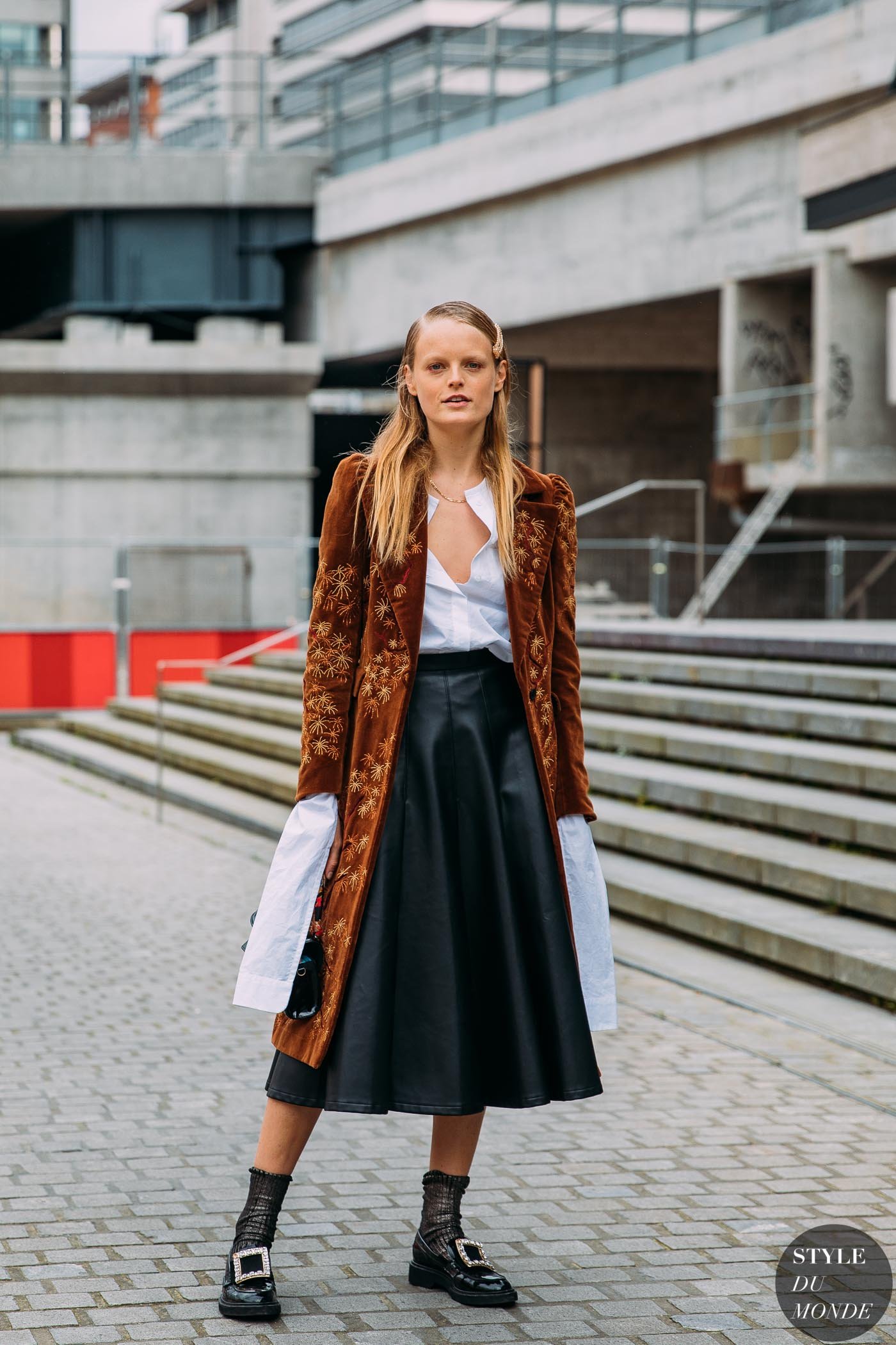 Paris FW 2020 Street Style: Hanne Gaby Odiele - STYLE DU MONDE ...