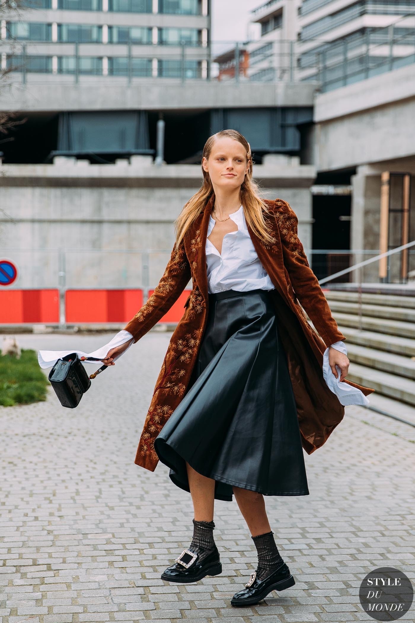 Paris FW 2020 Street Style: Hanne Gaby Odiele - STYLE DU MONDE ...