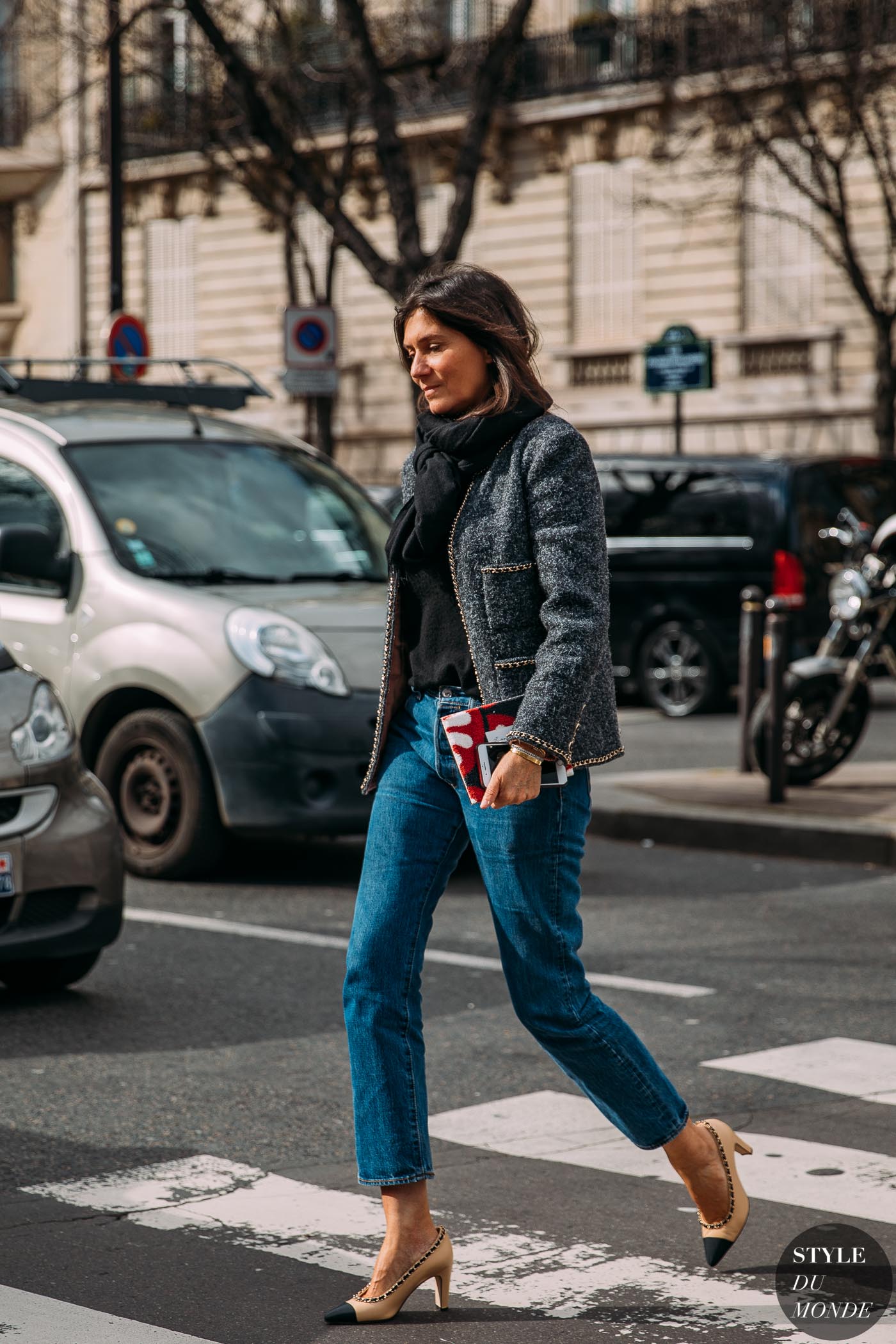 Paris FW 2020 Street Style: Emmanuelle Alt - STYLE DU MONDE | Street ...