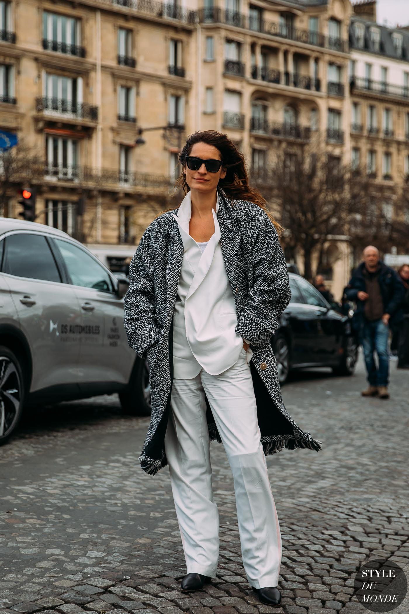 Paris FW 2020 Street Style: Caroline de Maigret - STYLE DU MONDE ...