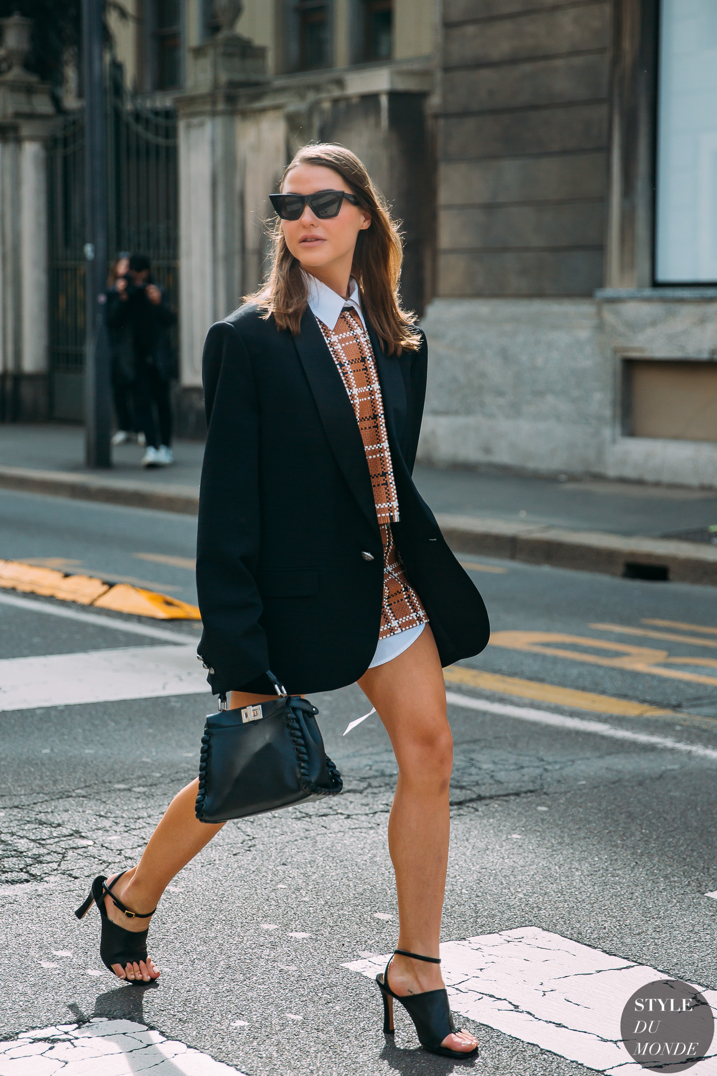 Milan Fall 2020 Street Style: Sophia Roe | LaptrinhX / News